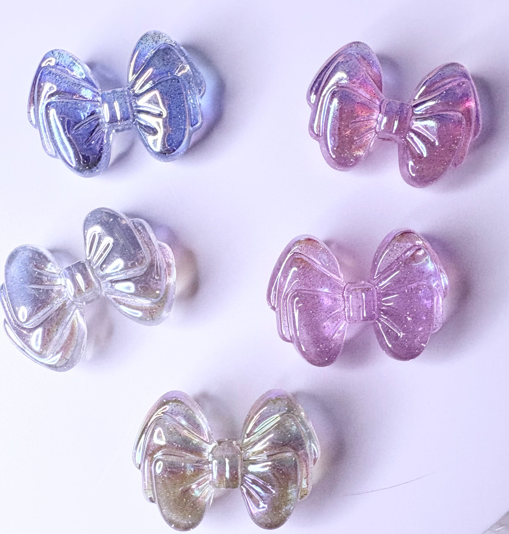 “Glitter Bow” Acrylic Beads