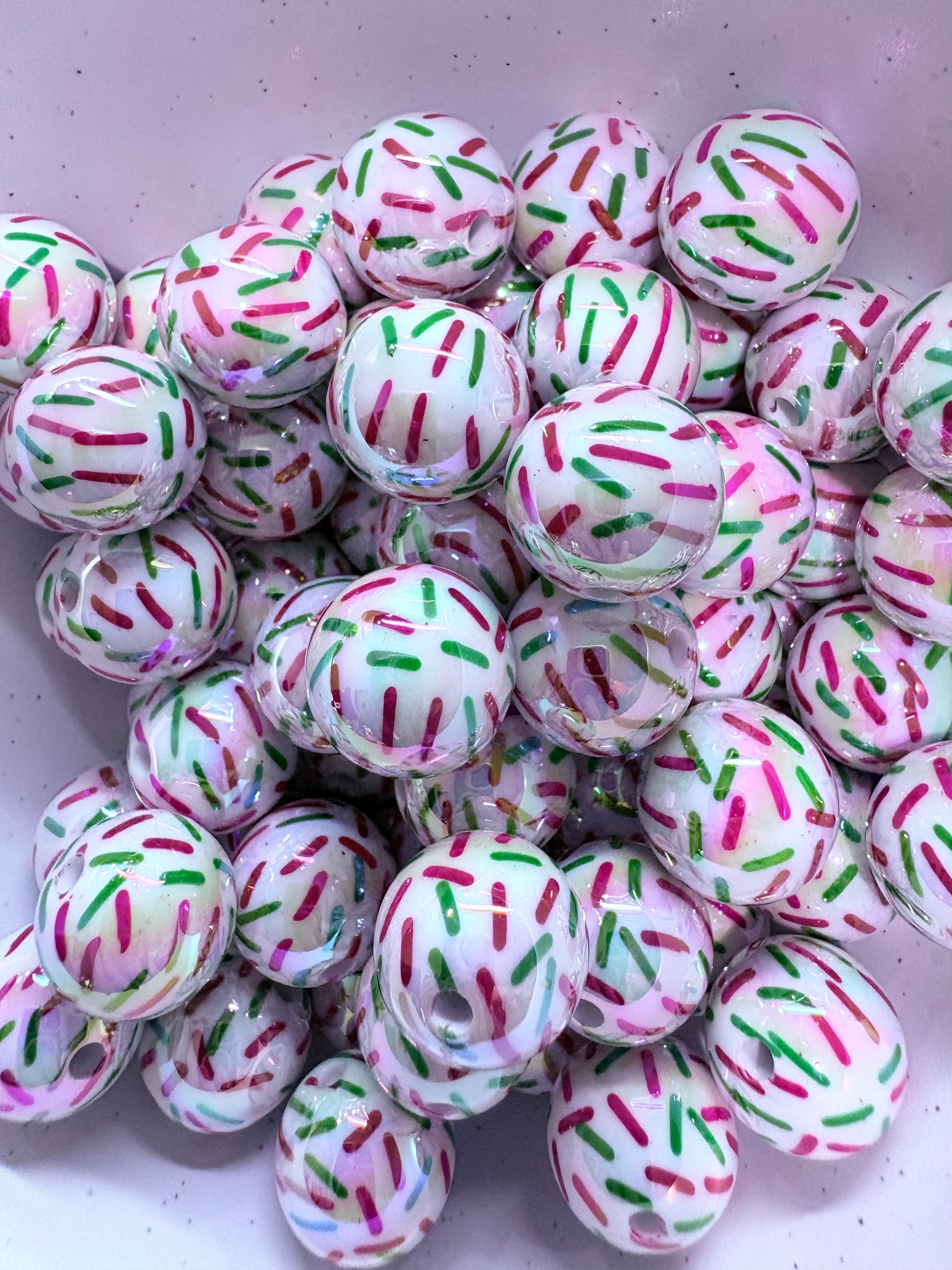 Holiday 16mm Sprinkle Acrylic Beads - 10pc