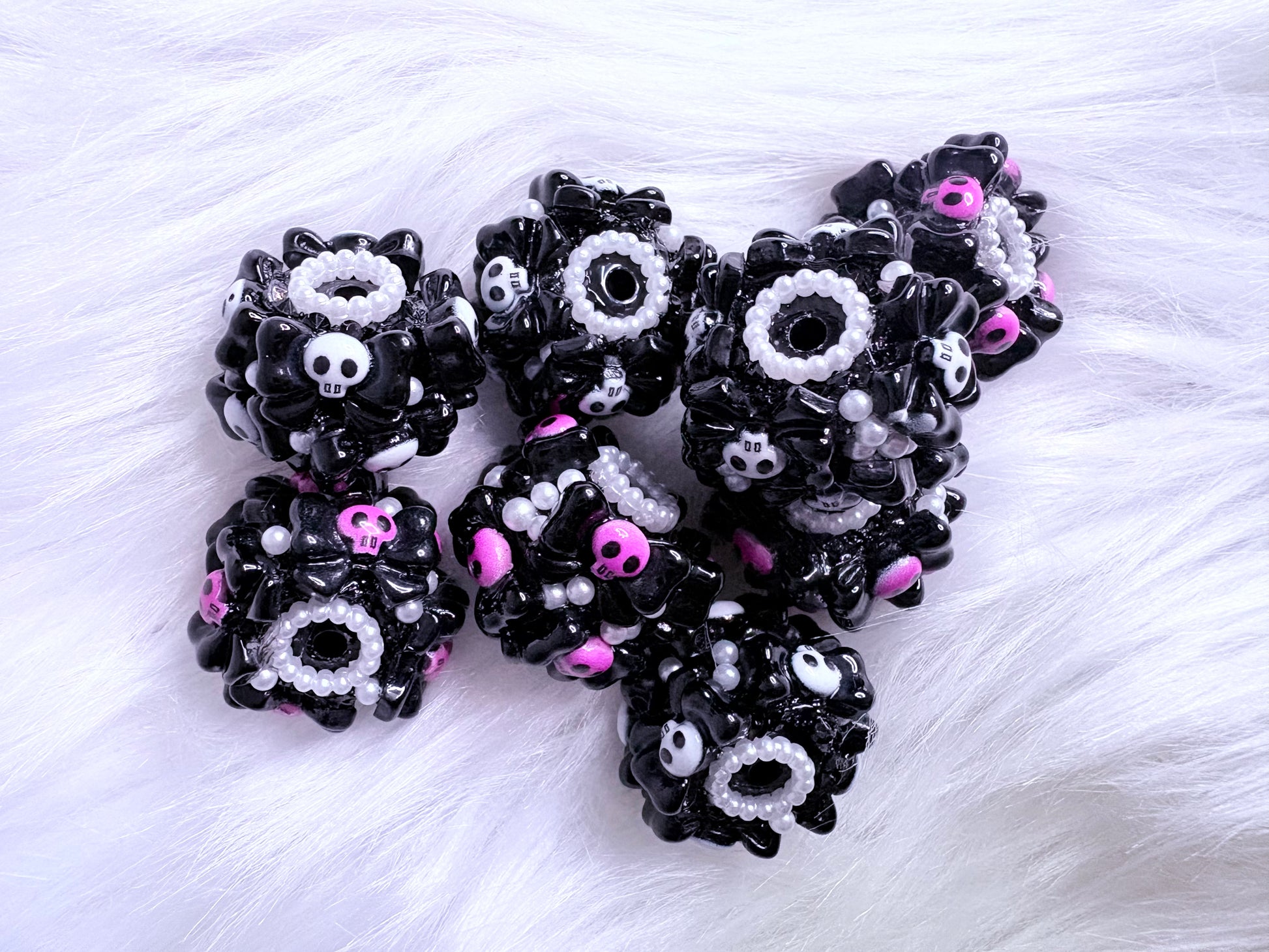 18mm Halloween Skull fancy Acrylic Beads